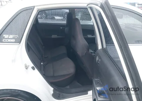 2013 Subaru Impreza Wrx z USA, uszkodzony, nr VIN JF1GV7E60DG009337